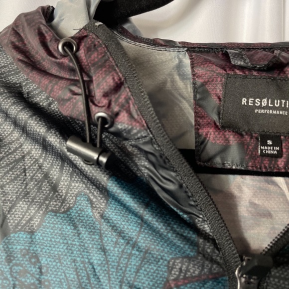 Resolution Performance Waterproof Windbreaker - Picture 4 of 7